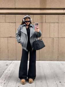 Бомбер утепленный, серый